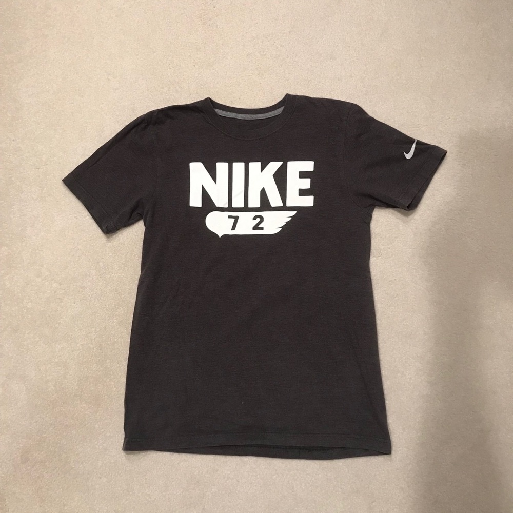 Nike t shirt